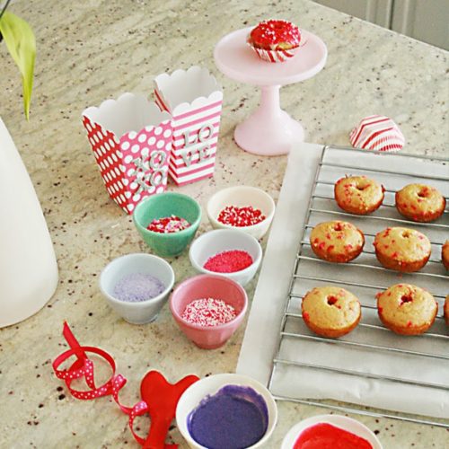 Valentine’s Baked Doughnuts {Donuts}