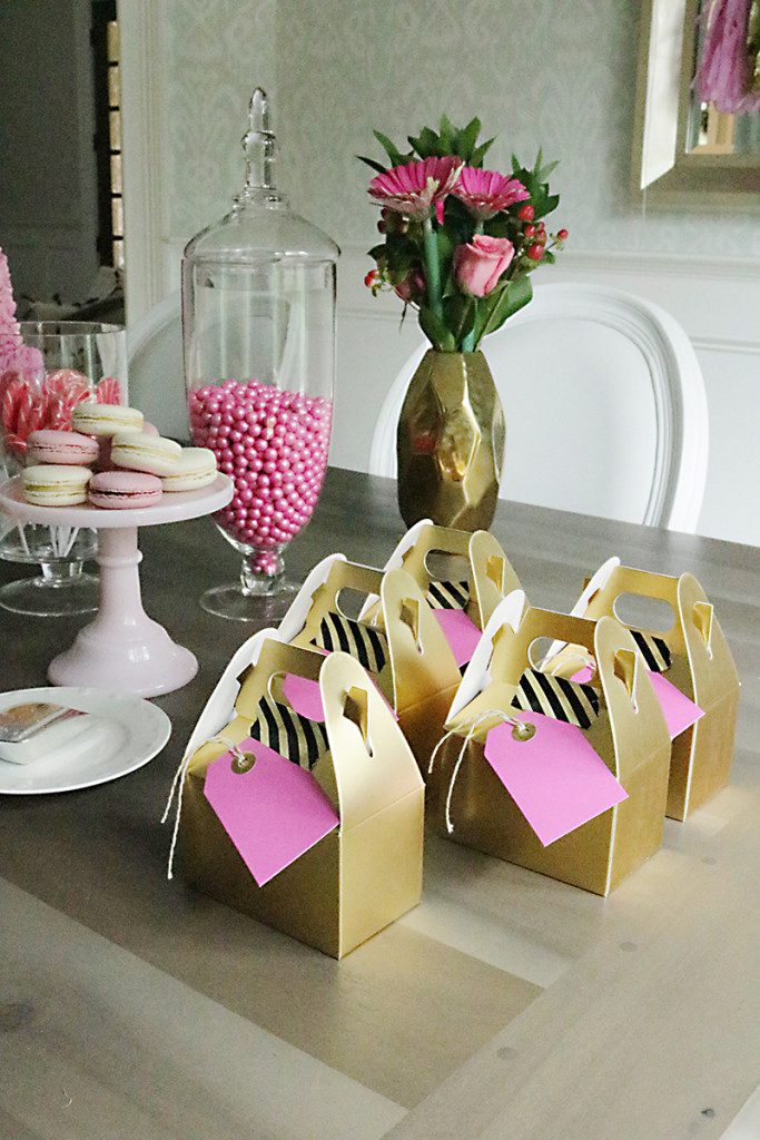 gold-pink-gift-bags