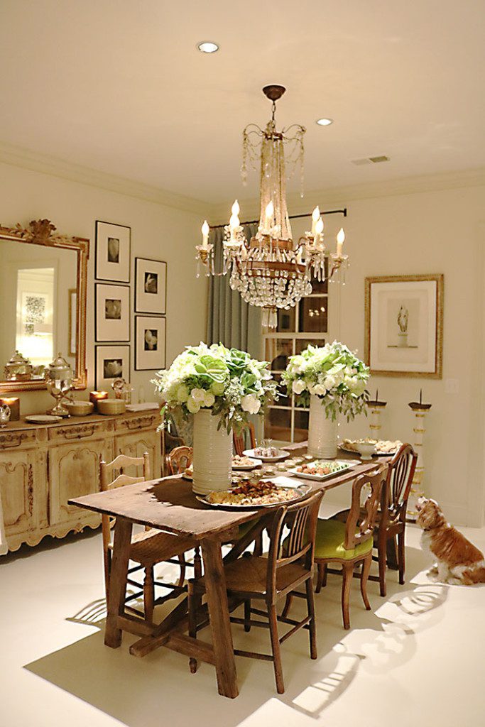 at-home-with-amy-howard-dining-room