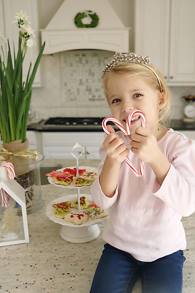 candy-cane-hearts