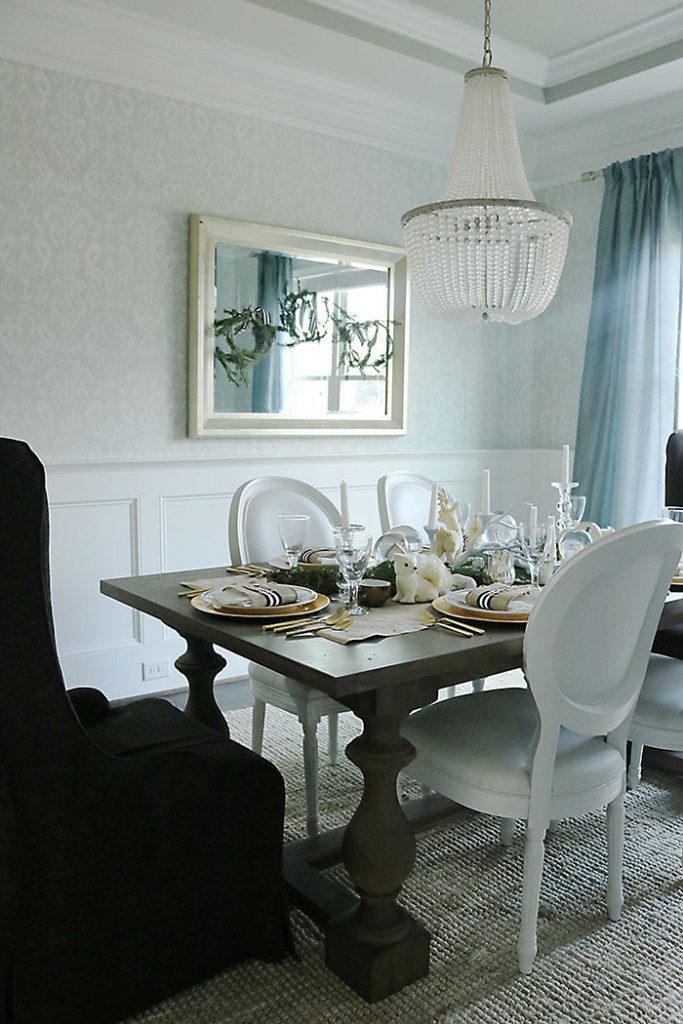 christmas-dining-table-decorations-rustic