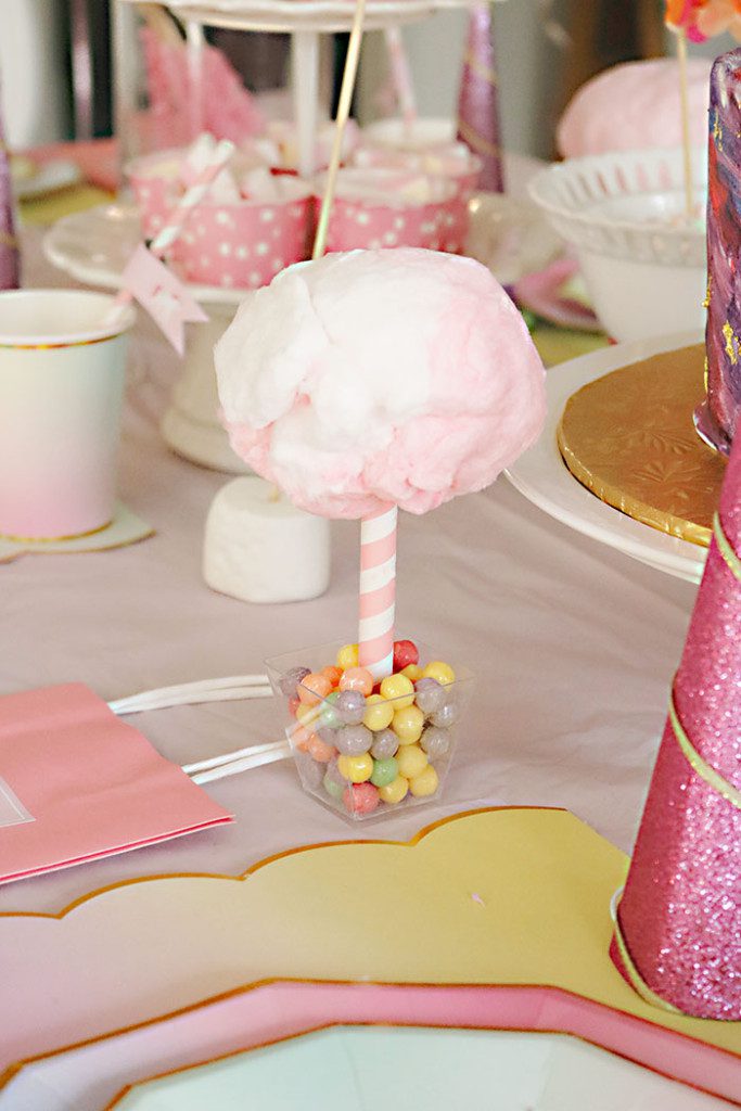 unicorn-birthday-party-cotton-candy-on-stick