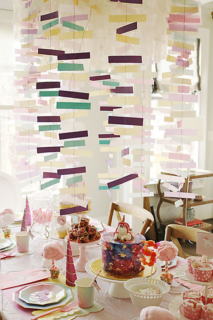 unicorn-birthday-party-streamers