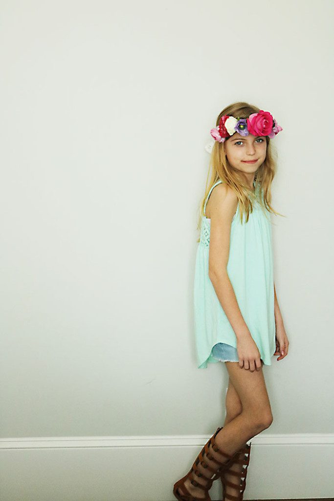 DIY-flower-crown-child