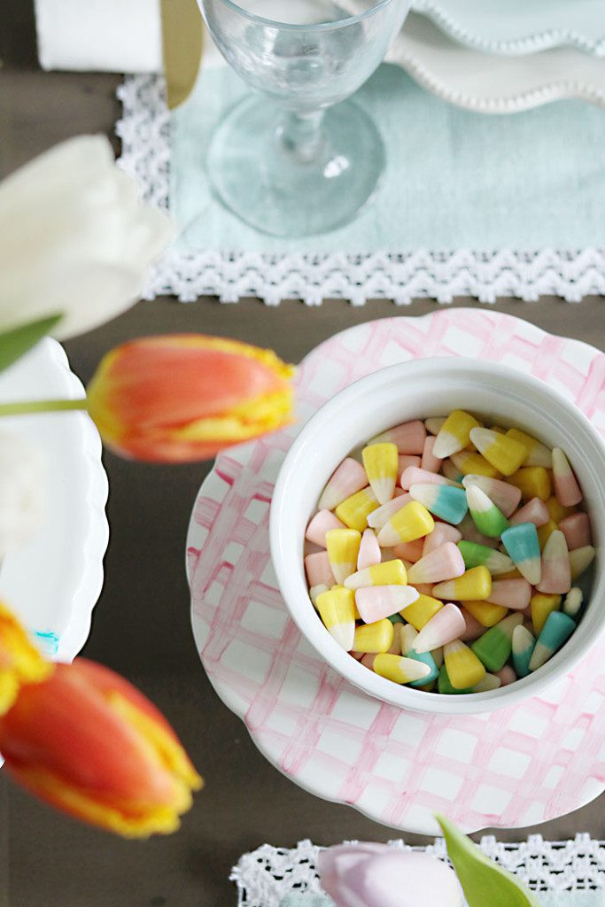 Easter-candy-on-platter-table