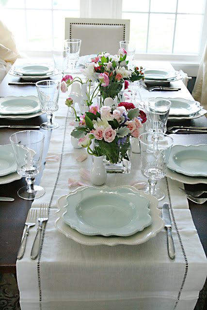 Easter table decorations, easter table centerpieces, easter d