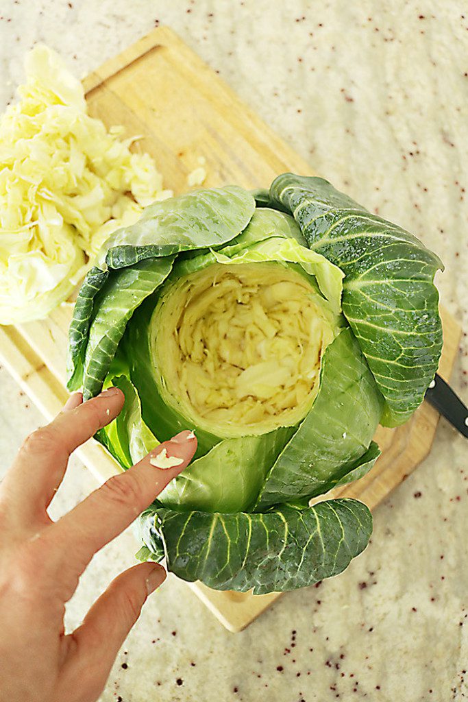 cabbage-how-to-cut-to-make-arrangment
