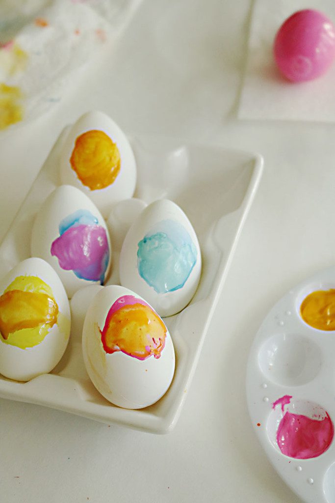 watercolor-easter-eggs-circles