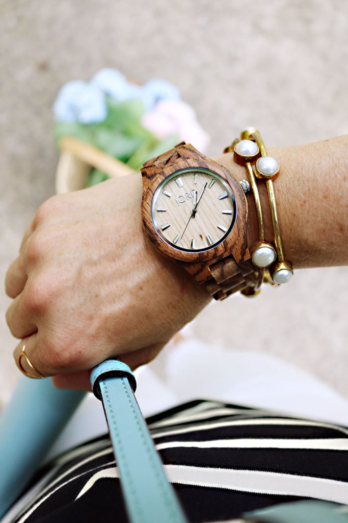 wood-watches-on-wrist, jord wood watches