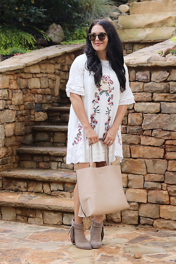 bohemian-dress-with-boots