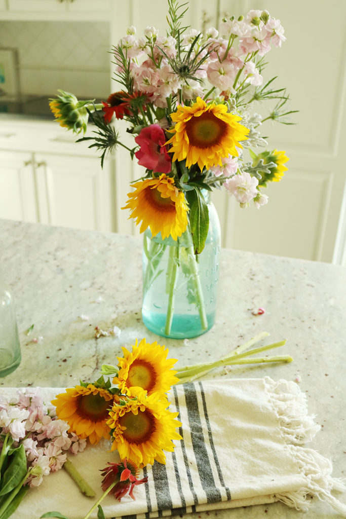 5-minute-flower-arrangement-easy-to-do