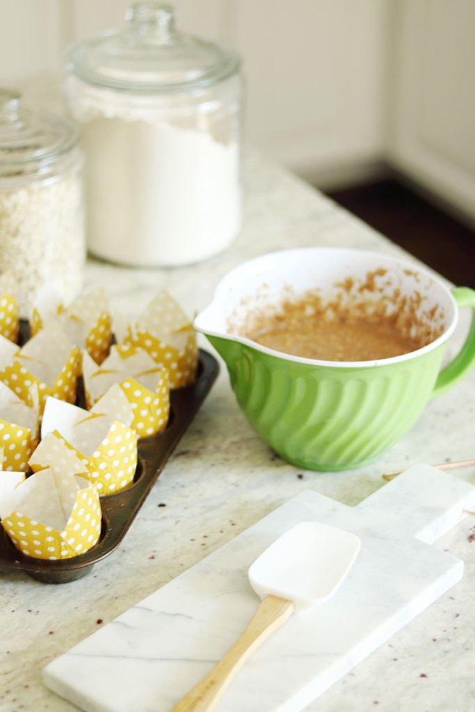 healthy-bran-muffin-with-applesauce