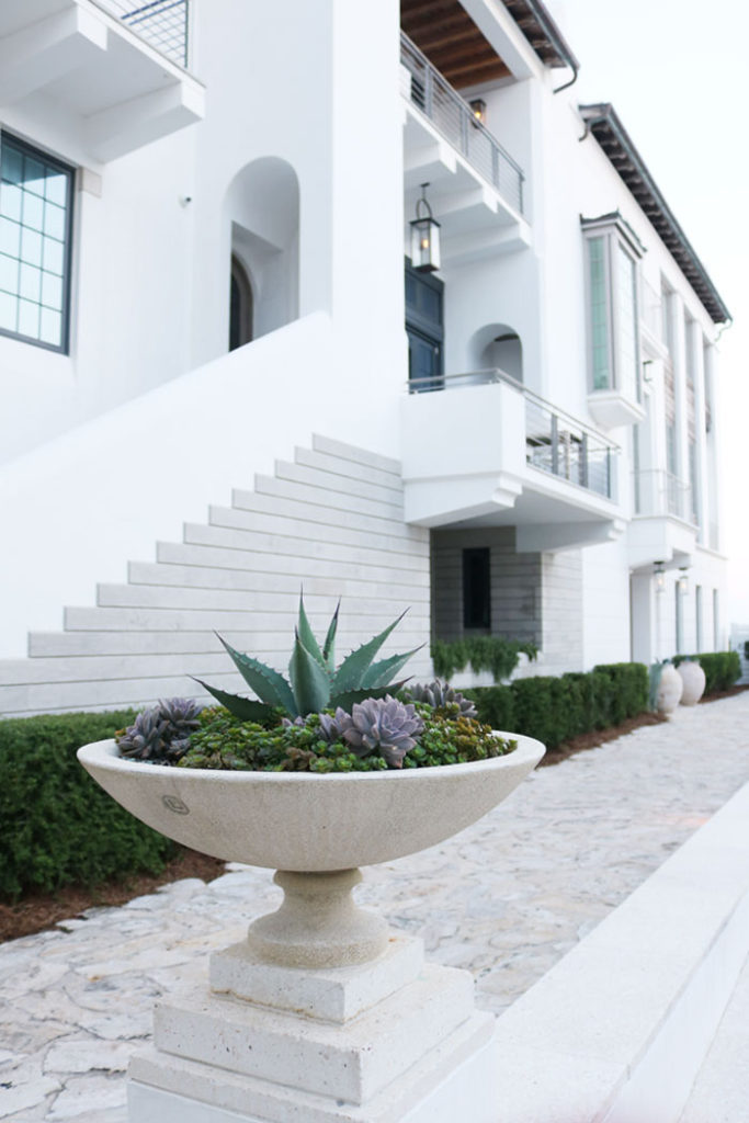 alys-beach-white-buildings-town-square