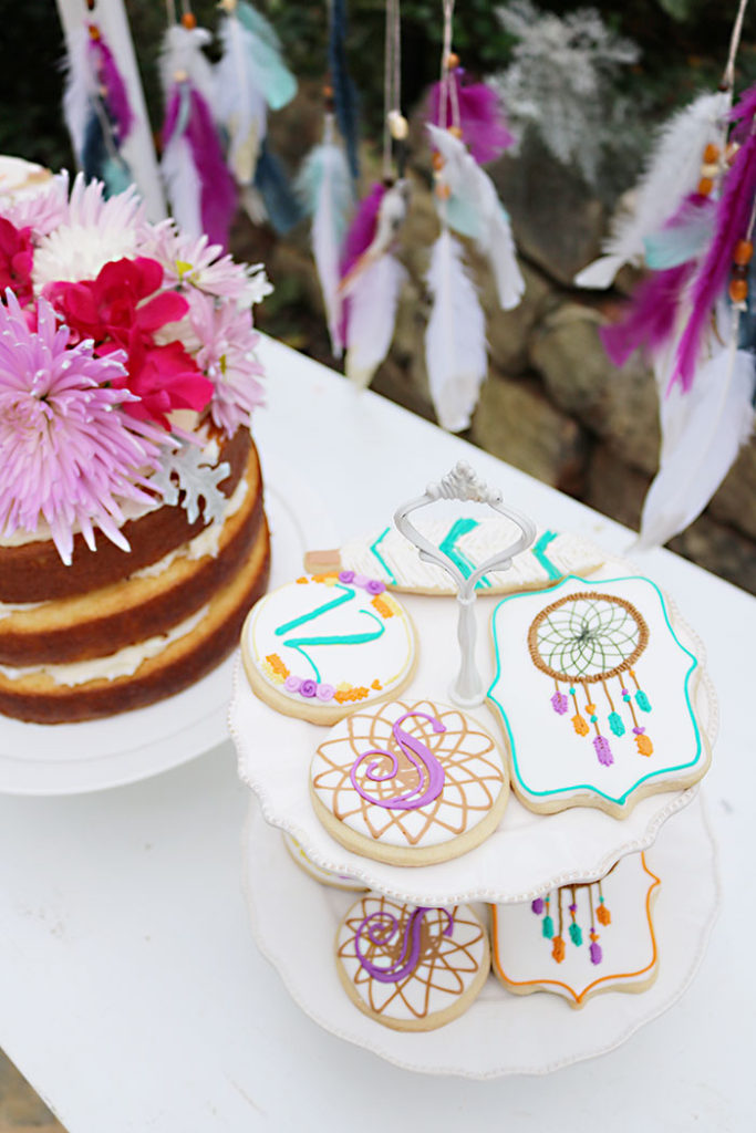 boho-dream-catcher-sugar-cookies