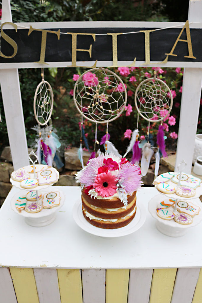 Delicious and Beautiful Boho Chic Wedding Cake  Amazing Cake Ideas