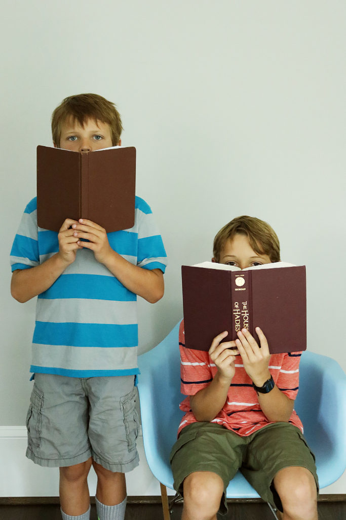 Help Big Kids Stay occupied during coronavirus outbreak with these fun indoor and outdoor activities! || Darling Darleen Top Connecticut Lifestyle Blogger #coronavirus #bigkidactivities