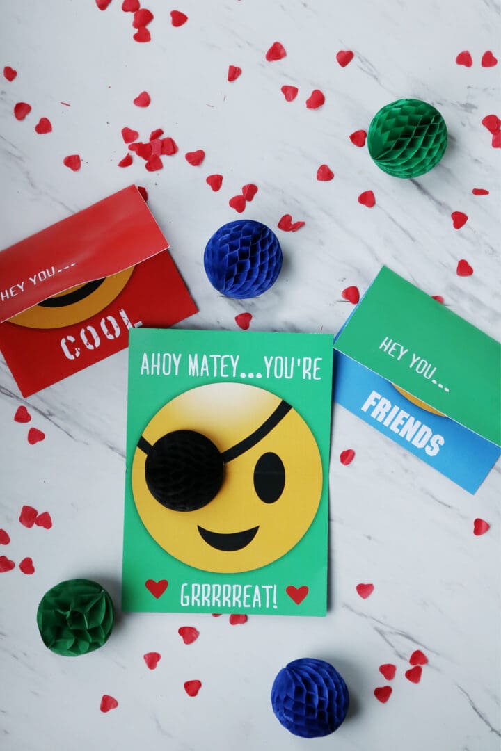 Valentine Emoji Pop-Up Card using Honeycomb balls || Darling Darleen