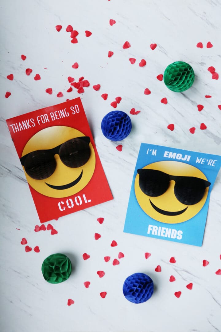 Valentine Emoji Pop-Up Card using Honeycomb balls || Darling Darleen
