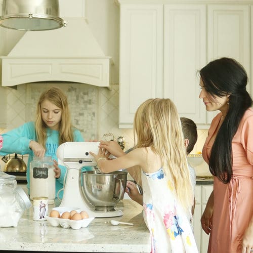 5 Tips for Baking With Kids