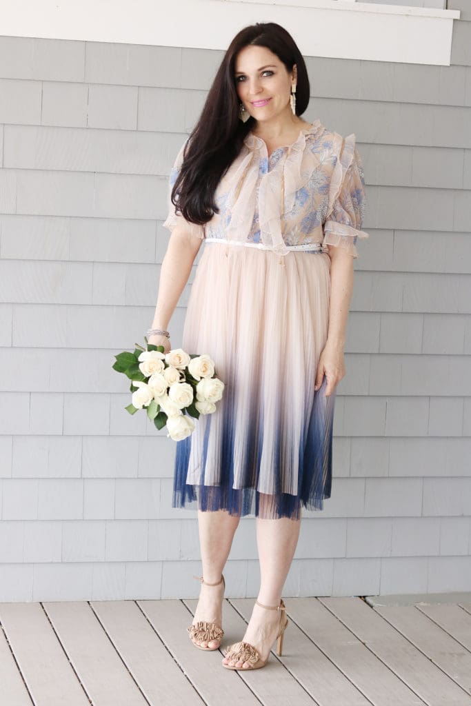 My picks for the best and cutest Easter Dresses under $100 that you will want to wear all throughout spring and summer! Best spring dresses. || Darling Darleen #easterdress #under100