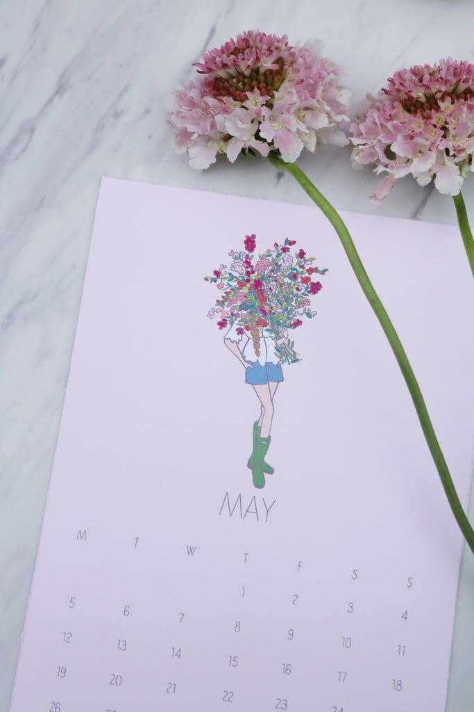 FREE May Calendar Printable 2019 fashion girl cover girl with a bouquet of spring flowers is part of our Fashion Girl Calendar Printable series | flower girl art free for download, may calendar 2019, simple and sweet fashion girl art work flowers in face illustration free printable || Darling Darleen #darlingdarleen