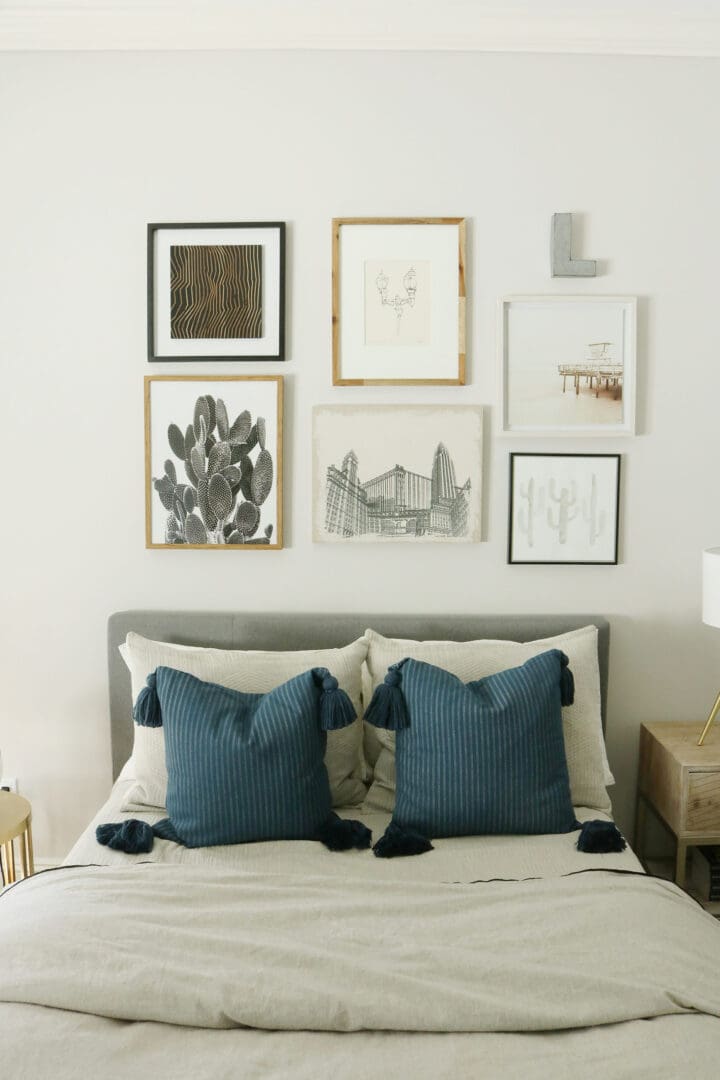 Sharing the reveal of our modern teen boy bedroom that is the perfect transition to a guest bedroom with its subtle colors and simple lines.  Modern line and gallery picture wall of navy and gray || Darling Darleen Top New England Lifestyle Blogger #boybedroom #modernbedroom