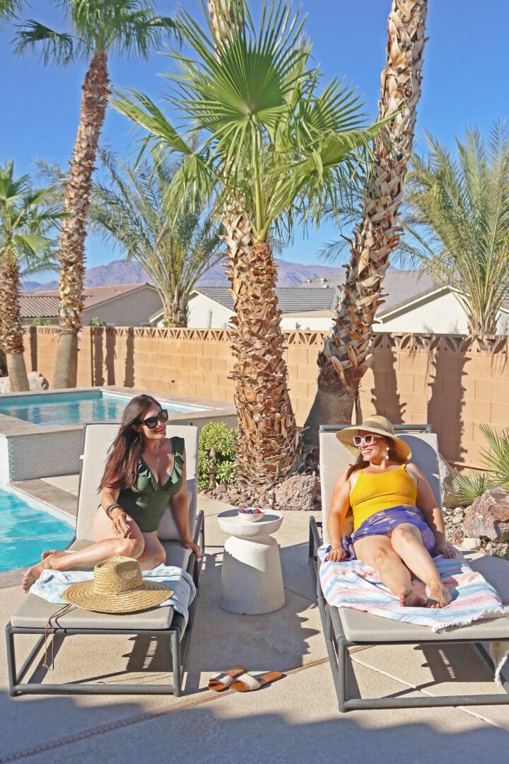 Stay cool in these one piece swimsuits that are modest and cute! Here is a round up of one piece swimsuits under $50. || Darling Darleen Top Lifestyle Connecticut Blogger #onepieceswimsuit