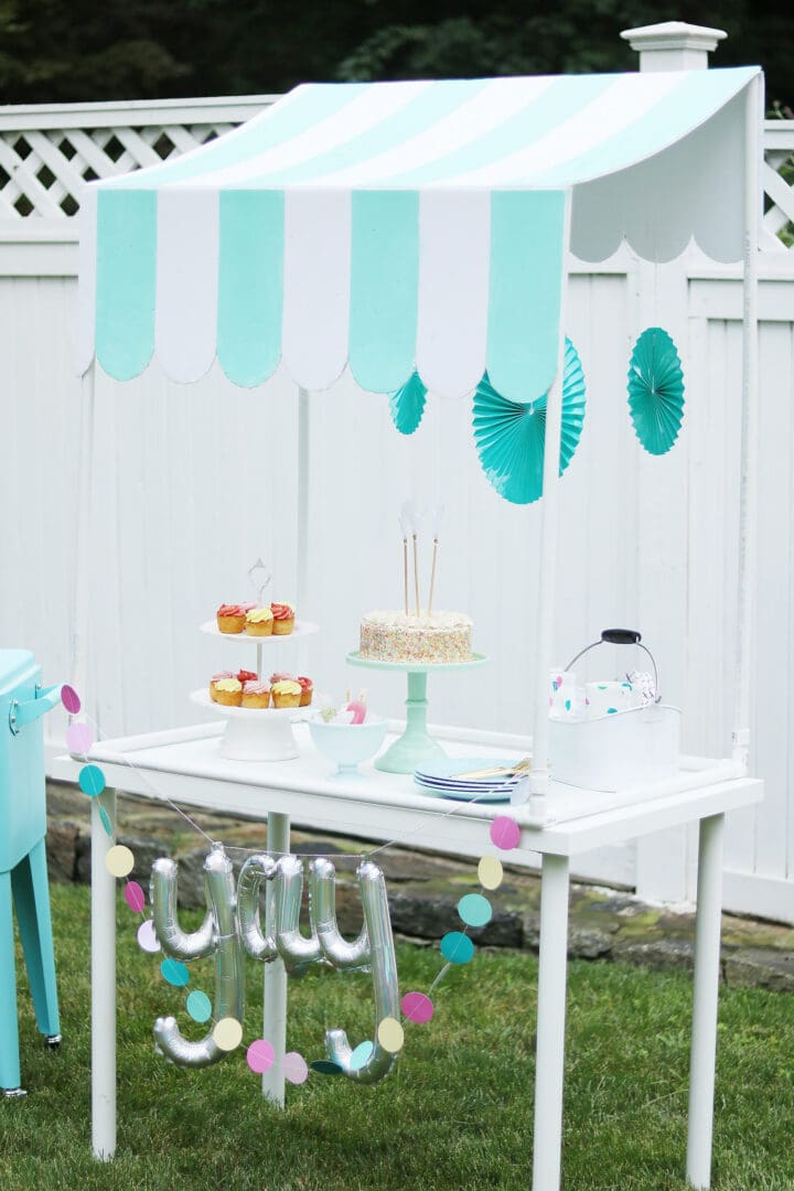 DIY Ice Cream Tabletop Stand