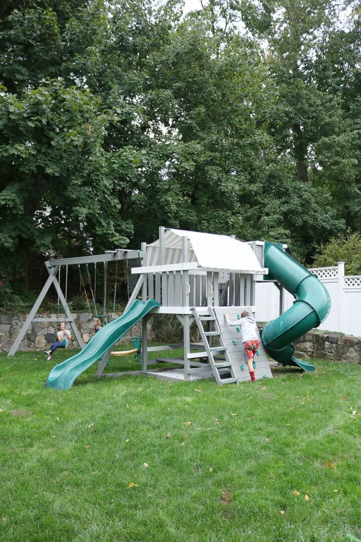 Taking our playground from drab to fab!  Check the before and afters of our backyard playset makeover while on a tight budget || Darling Darleen Top Lifestyle CT Blogger #darlingdblog