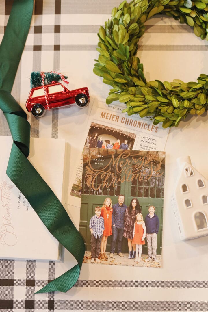 Minted Christmas Cards has the best print job, paper thickness and card designs. We love the discounts available and the quick shipping. Our Holiday cards come out great every year! Darling Darleen | Top CT Lifestyle Blogger #darlingdarleen #minted #holidaycards #christmascards