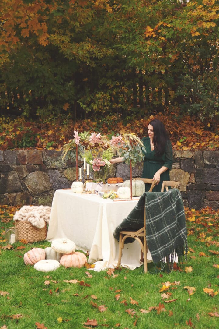 Outdoor Thanksgiving Table plus an easy DIY Over-The-Table Floral Rod to Make Your Thanksgiving Table a Feast to Remember and to use for all your festive holidays.  || Darling Darleen Top Lifestyle CT Blogger #thanksgivingtable #thanksgiving #darlingdarleen 