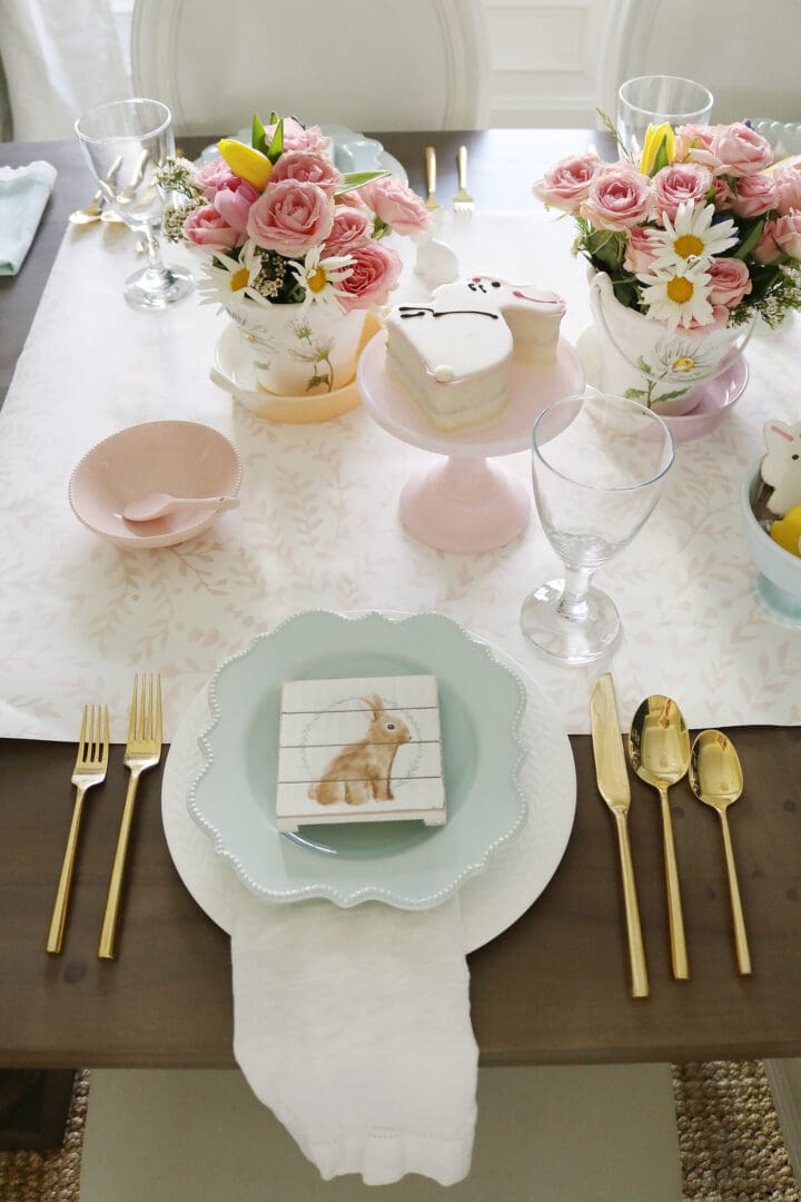 Playful Flowers and Cute Bunnies make a Happy Spring Easter Table, pink roses and daisy, little bunnies, easter table space ideas || Darling Darleen Top CT Lifestyle Blogger #darlingdarleen #eastertable