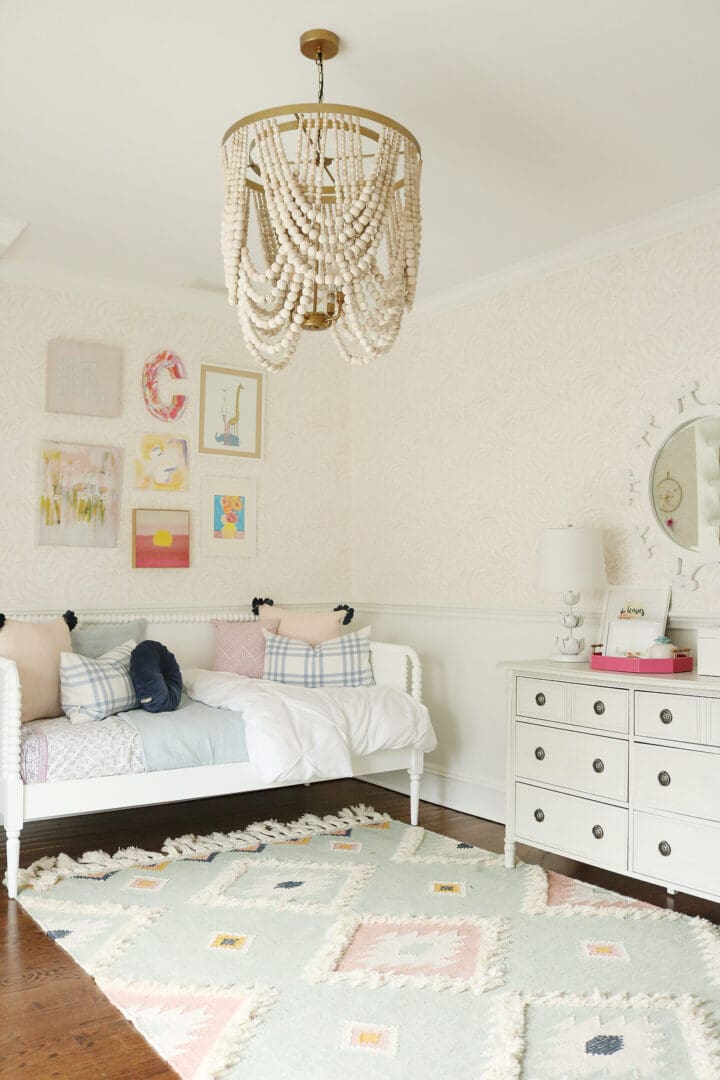 Light Blue Pink Girls Bedroom that mixes textures and art pieces.  It's playful and charming girl's bedroom.  Before and after bedroom, pastel colors girl bedroom, tween girl bedroom || Darling Darleen Top CT Lifestyle Blogger #girlsbedroom