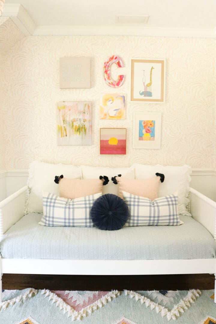 Three Ways to Make a Daybed that is inviting to sit on and cozy to fall asleep on.  Requires a lot of cute throw pillows of varying size.  || Darling Darleen Top Lifestyle CT Blogger #darlingdarleen #daybed