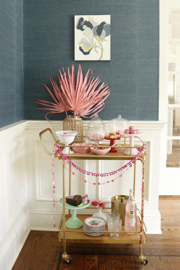 Decorate a Valentine Bar Cart with all the Yummy Valentine Candy to spread a little love and cheer to friends and family around your home! || Darling Darleen TOP Lifestyle CT Blogger #darlingdblog