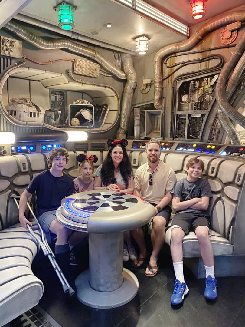 Disney and Universal with Big Kids making the best day with park hopper and fast passes or Lightening Passes || Darling Darleen Top Lifestyle CT Blogger #disneyworld #universalstudios 