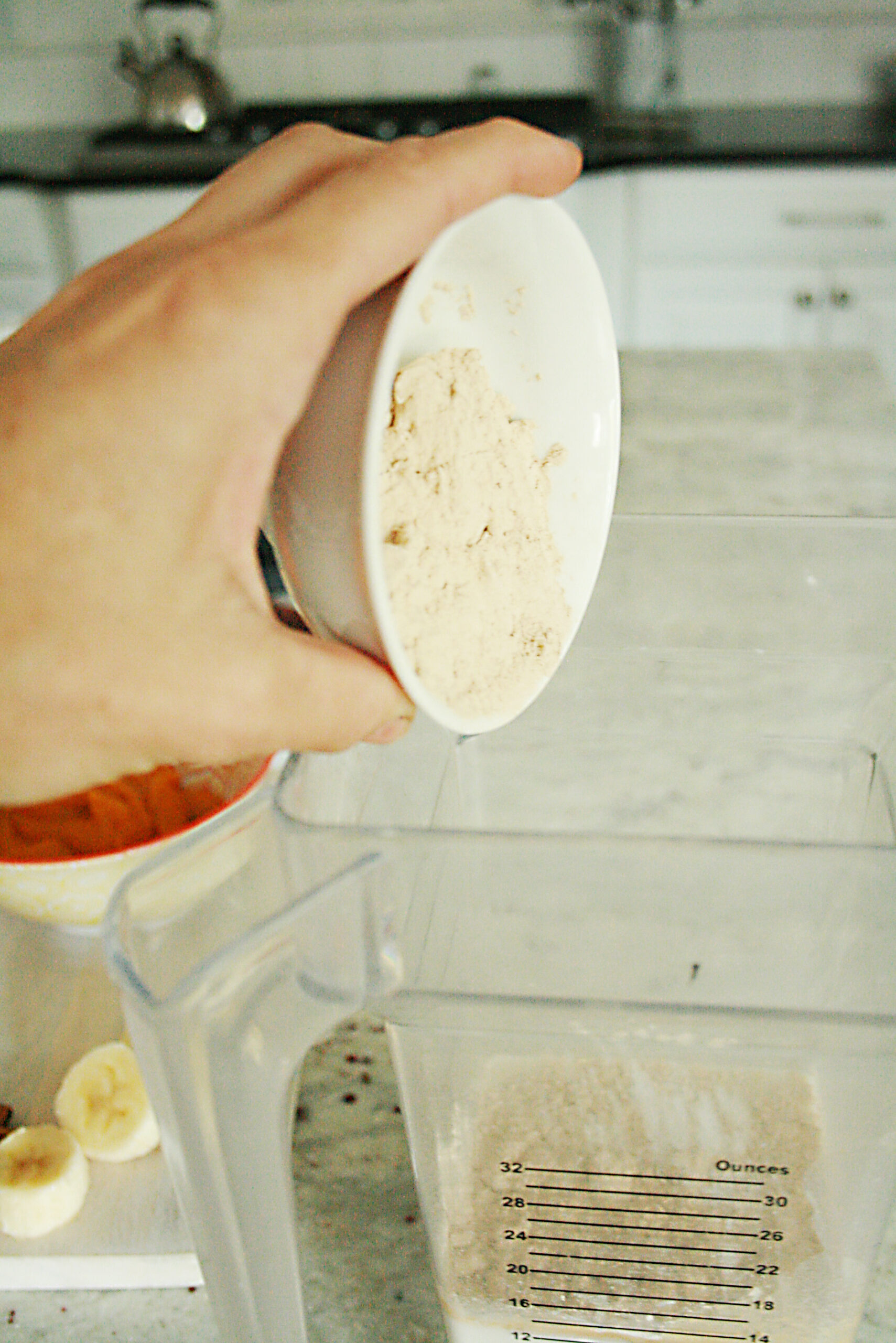 Healthy pumpkin protein shake that tastes so good that you would think you are eating pumpkin pie. Pumpkin Pie Protein Shake! || Darling Darleen Top CT Lifestyle Blogger