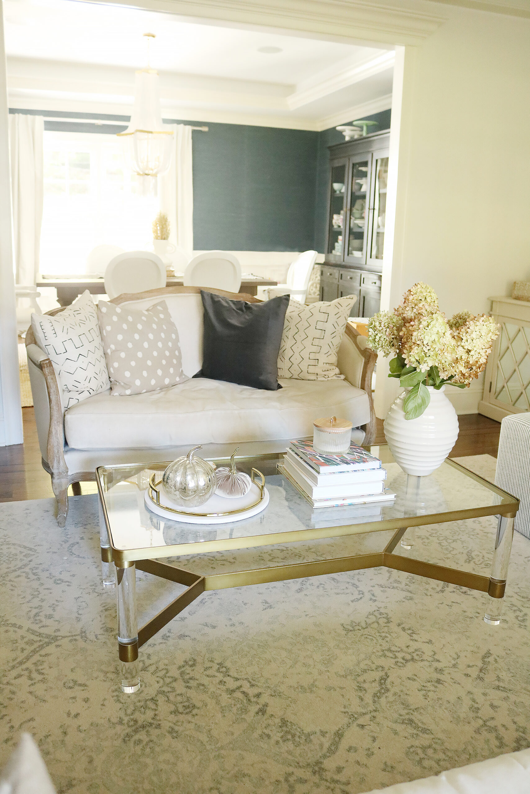 After months of searching for the perfect coffee table, I have rounded up beautiful and sturdy well-made Coffee Tables Under $1000 || Darling Darleen Top CT Lifestyle Blogger  #coffeetable