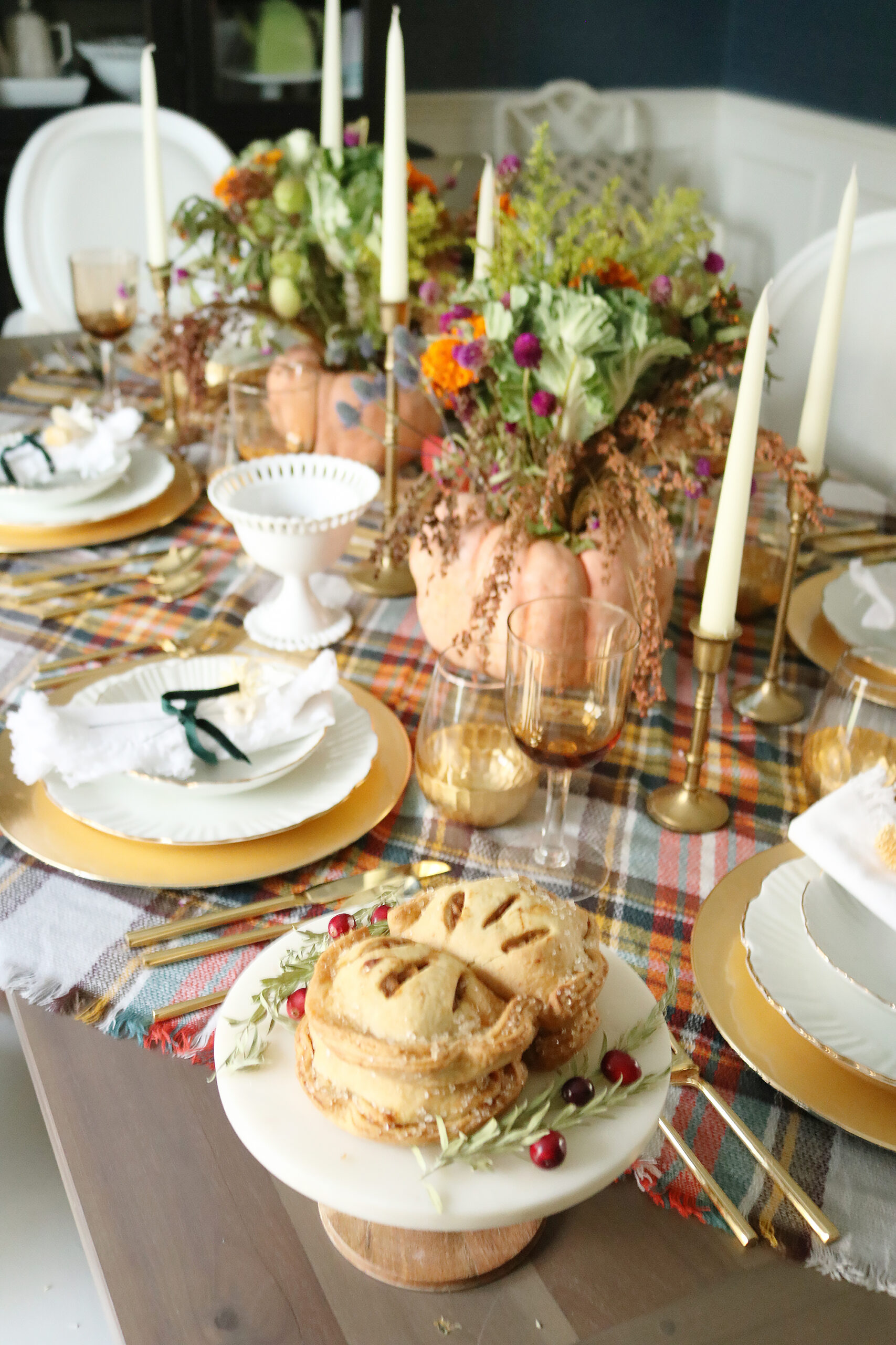 Pumpkin Gourd Flower Arrangements and Plaid Tablecloth for our Thanksgiving Tablescape makes it Fall Plaids for Thanksgiving || Darling Darleen Top CT Lifestyle Blogger