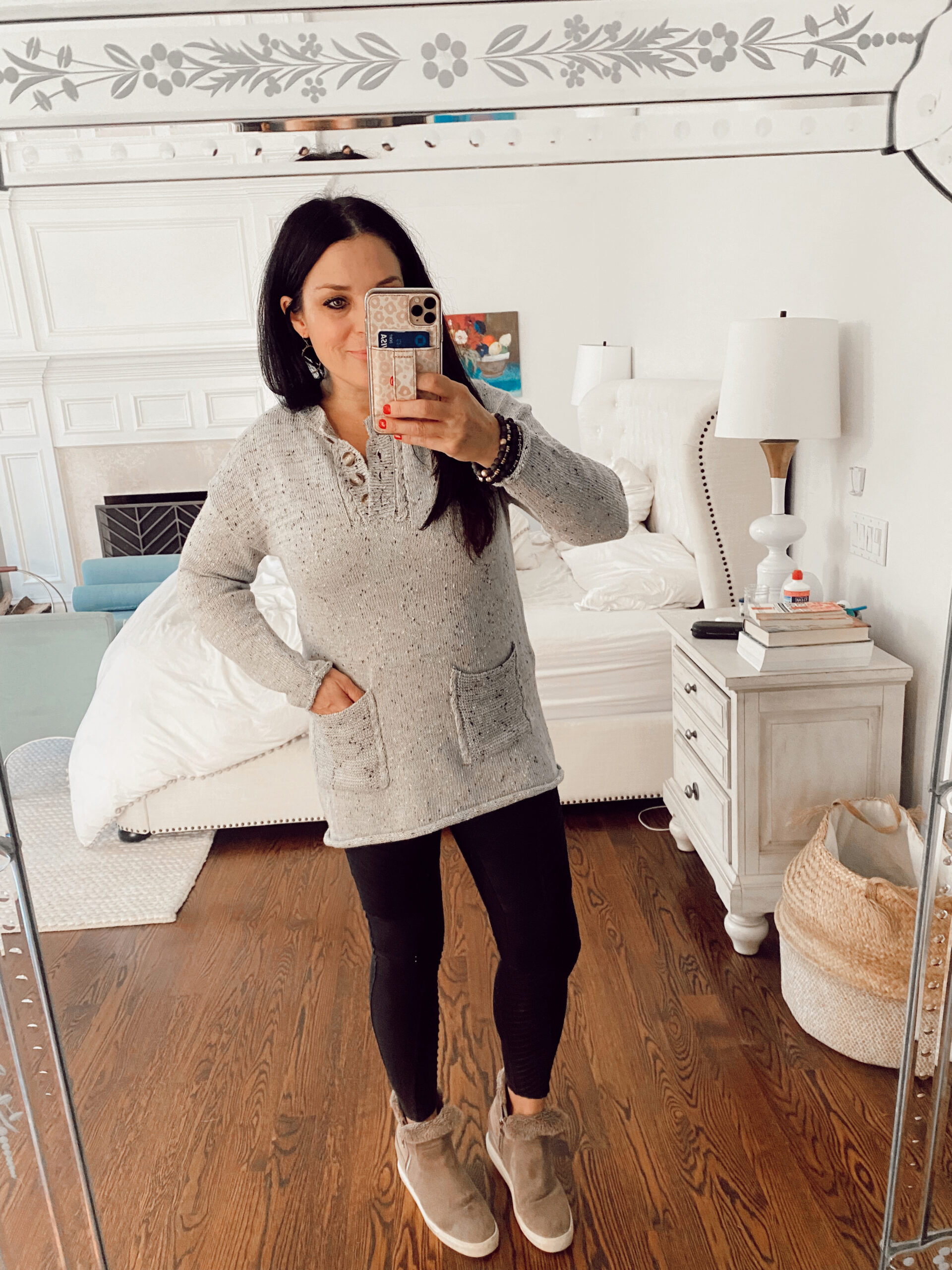 Favorite Sweater work outfits that are under $50 and for the Cold weather. Neutral simple colors that easily wear with black pants and mules. || Darling Darleen Top Lifestyle CT Blogger 