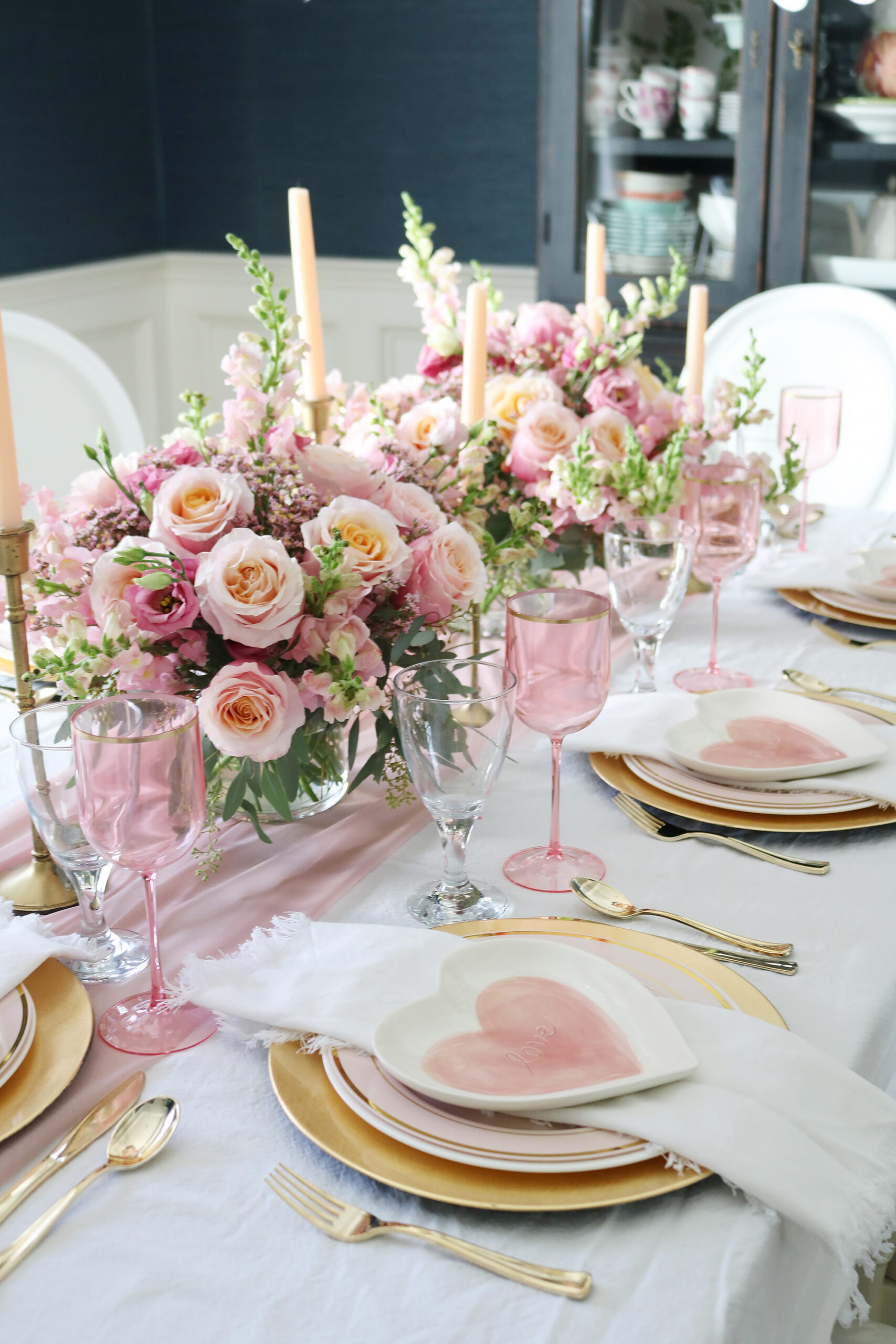 Hearts, Pink Roses and Love Written all Over this Pretty Valentine Tablescape for an intimate dinner celebrating friendships and Valentine's Day. || Darling Darleen TOP Lifestyle Blogger 