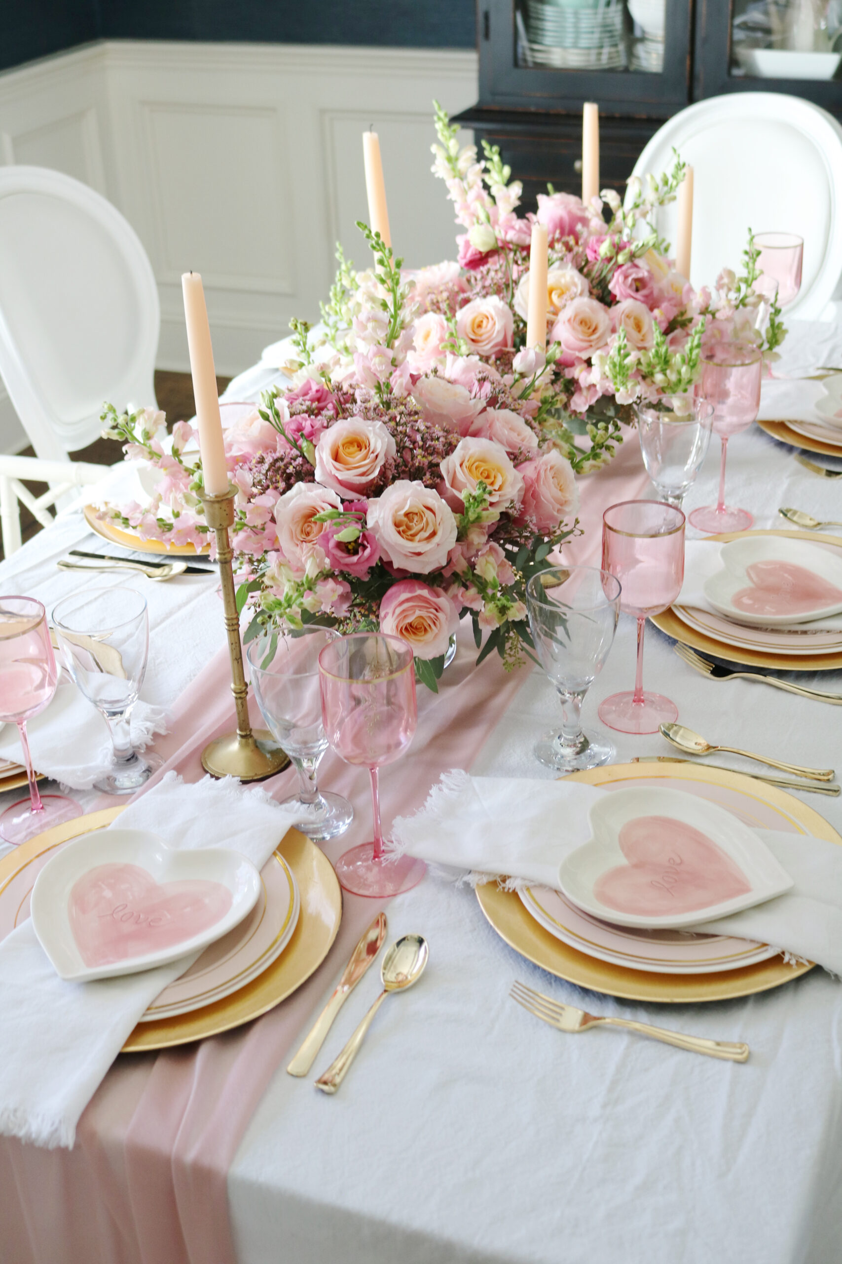 Hearts, Pink Roses and Love Written all Over this Pretty Valentine Tablescape for an intimate dinner celebrating friendships and Valentine's Day. || Darling Darleen TOP Lifestyle Blogger