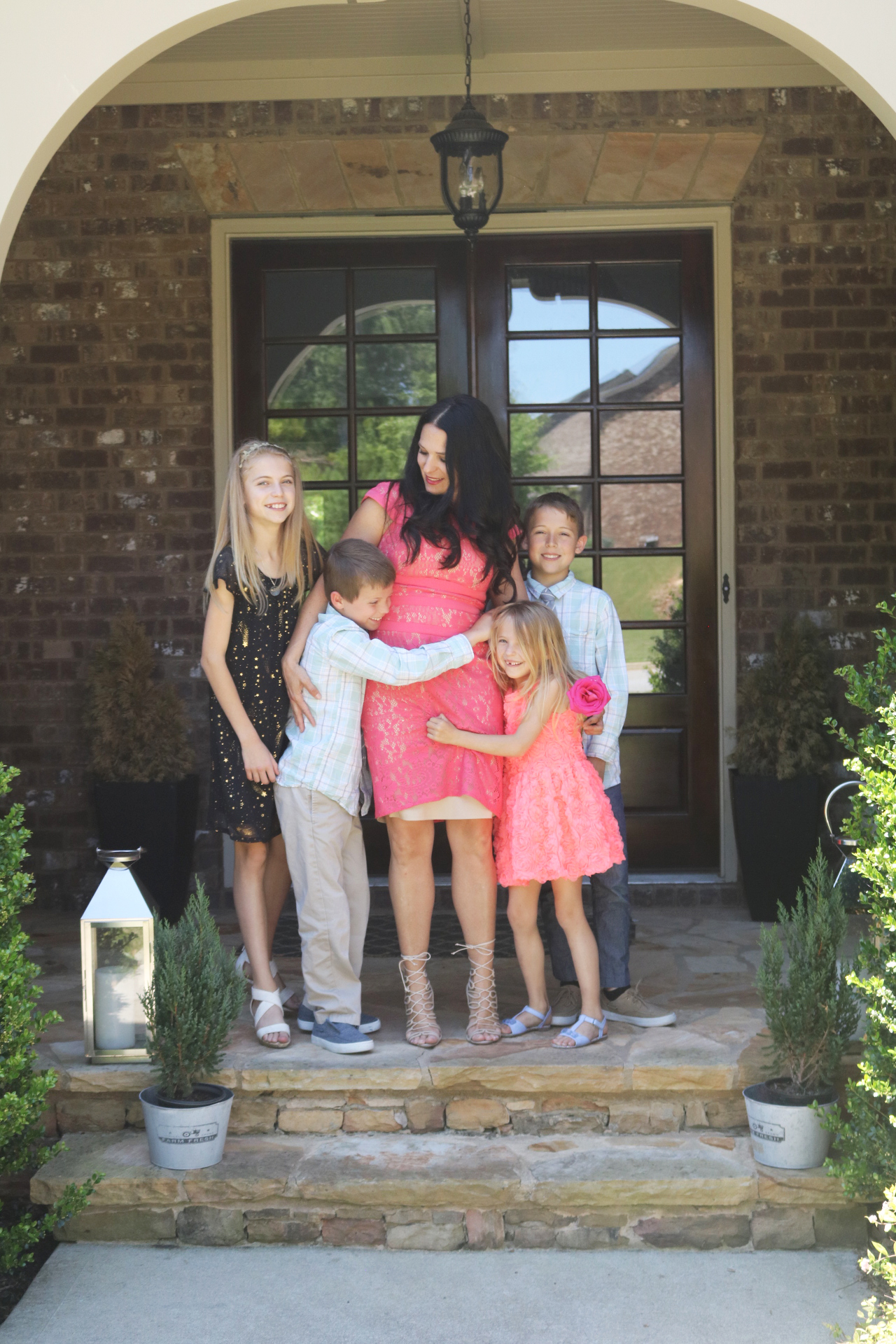 Sharing some of my favorite dress stores for Mother's Day that you can also match with your girls and boys. Perfect for spring also! || Darling Darleen Top CT Lifestyle Blogger #dressstores