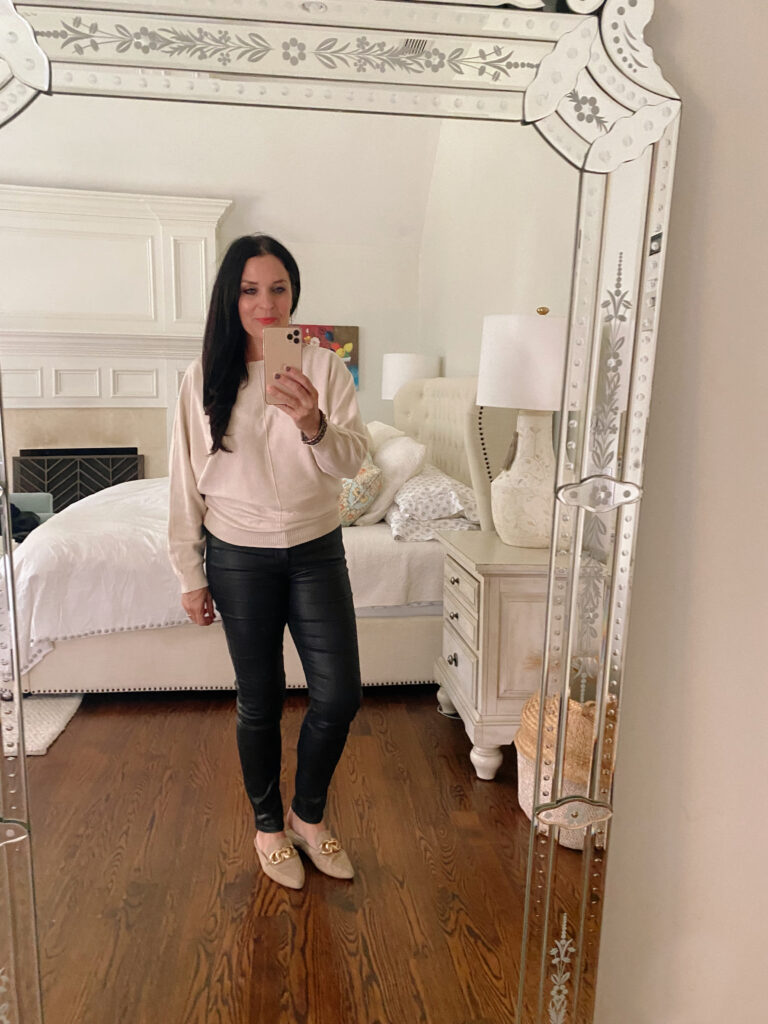 Beige and Black for Fall outfits Create a Neutral Look that is easy to wear with boots, loafers or street shoes. You can also dress up or down. || Darling Darleen Top CT Lifestyle Blogger