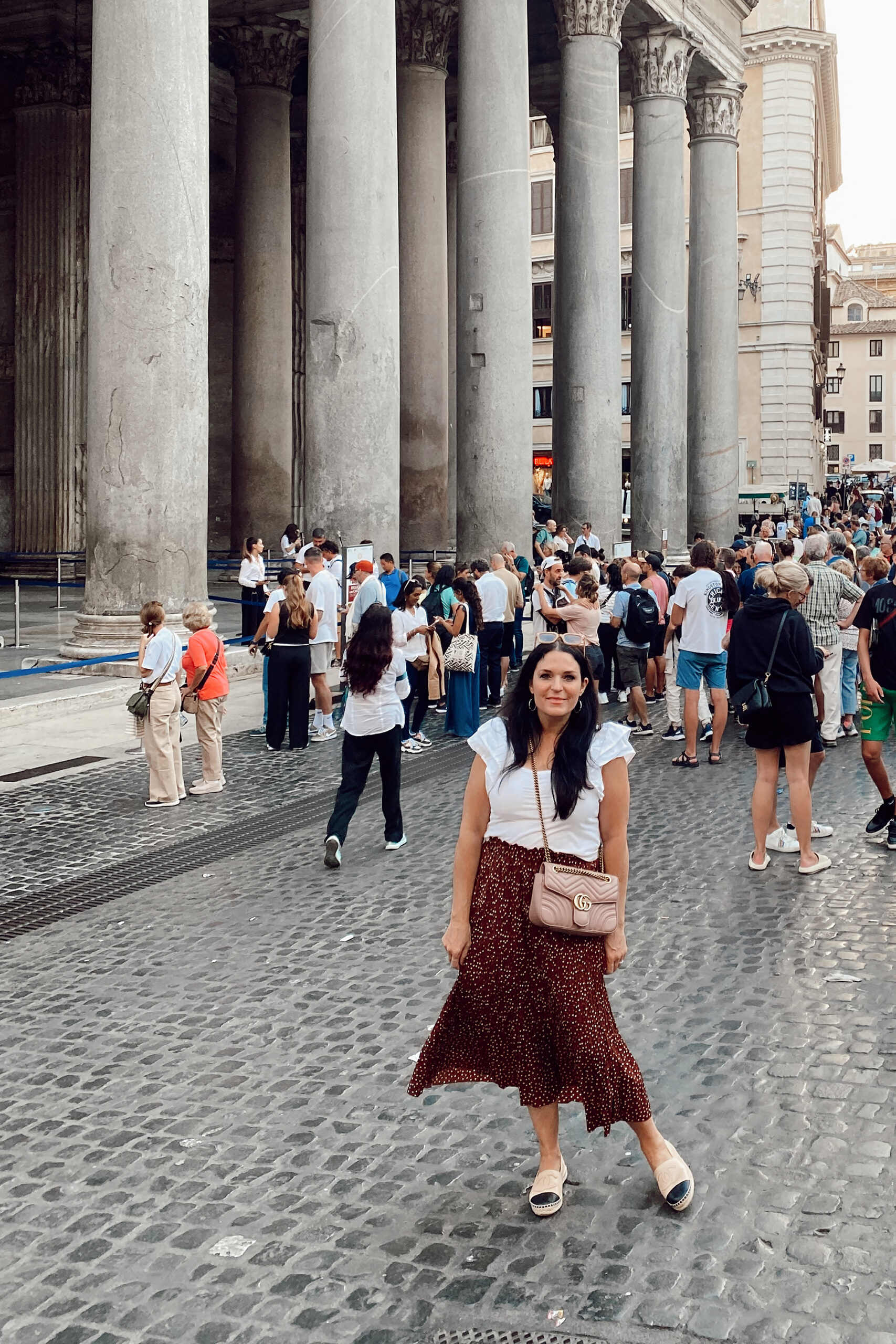 What I wore in Italy for a Fall vacation --What outfits I packed for our Fall vacation to Italy.  Also sharing my shoes and bags that I packed to Italy. || Darling Darleen Top CT Lifestyle Blogger