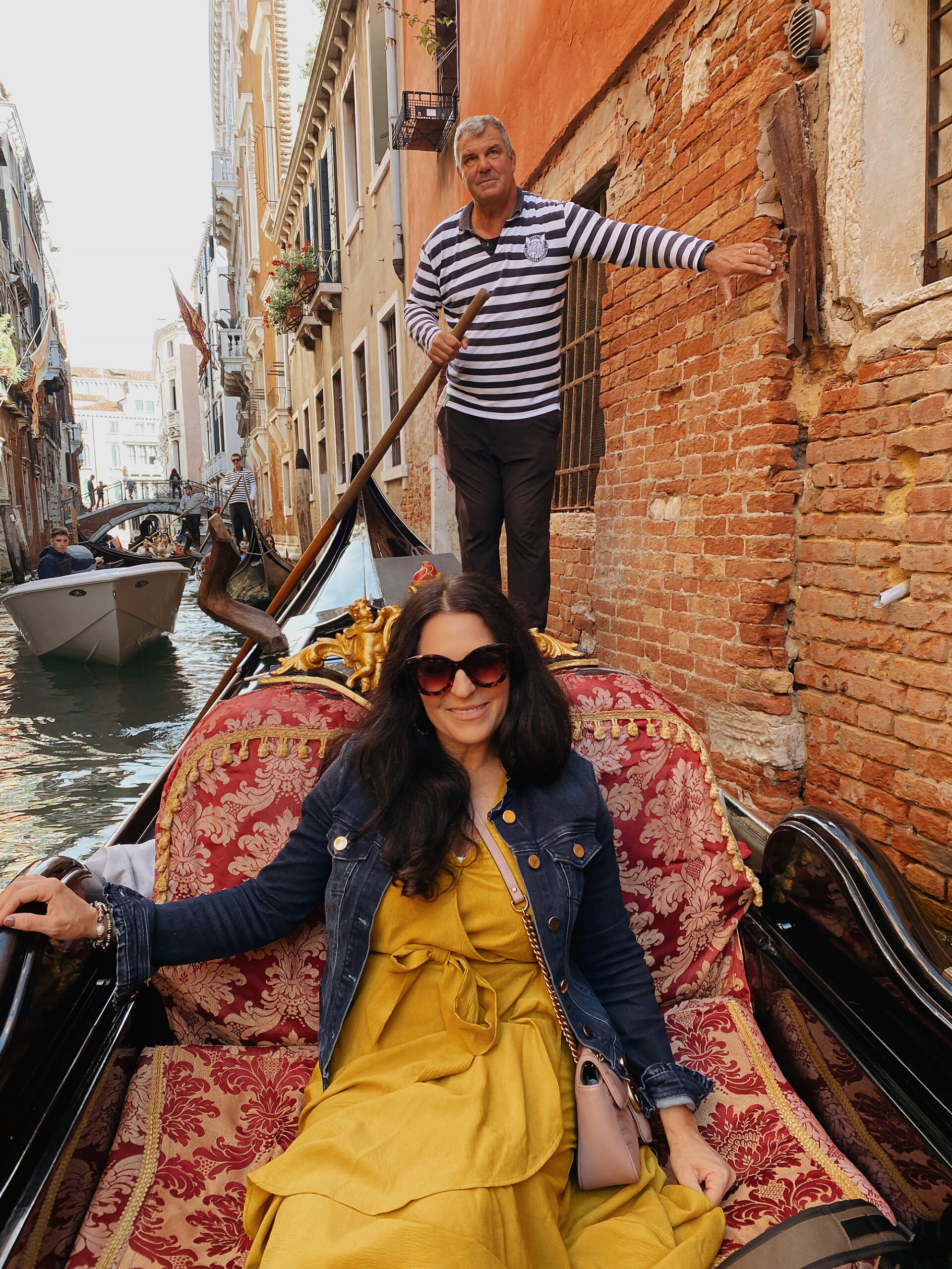 What I wore in Italy for a Fall vacation --What outfits I packed for our Fall vacation to Italy. Gondolier boat ride. Also sharing my shoes and bags that I packed to Italy. || Darling Darleen Top CT Lifestyle Blogger